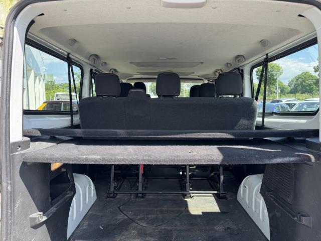 Renault Trafic image 8