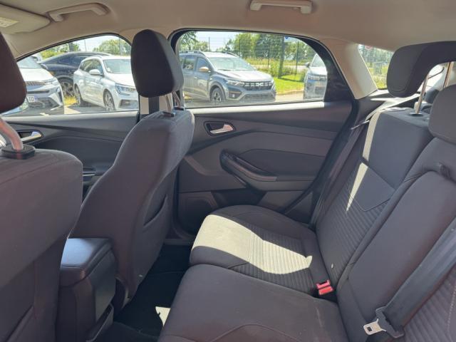 Ford Focus image 2