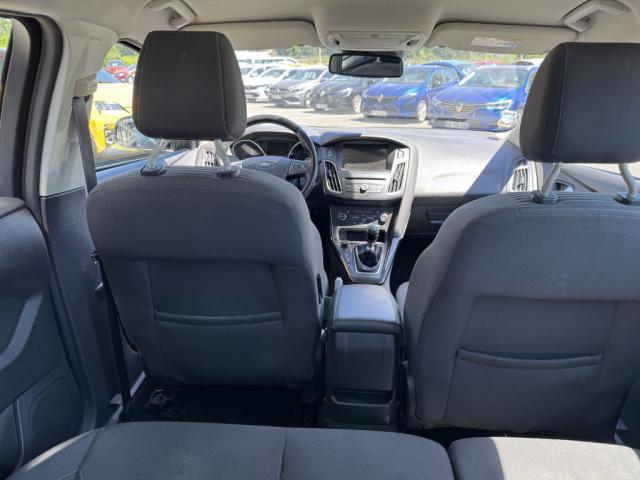 Ford Focus image 7