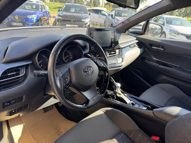 Toyota C-Hr image 6