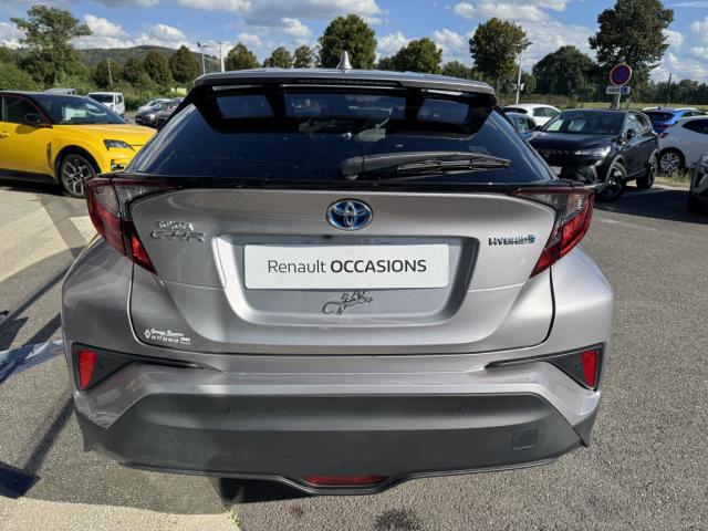 Toyota C-Hr image 2