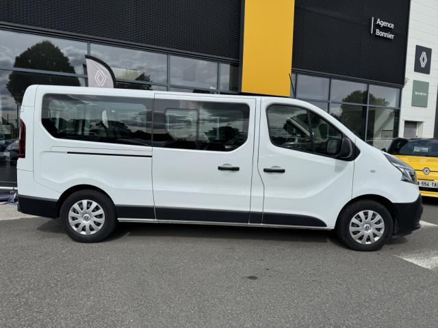 Renault Trafic image 2
