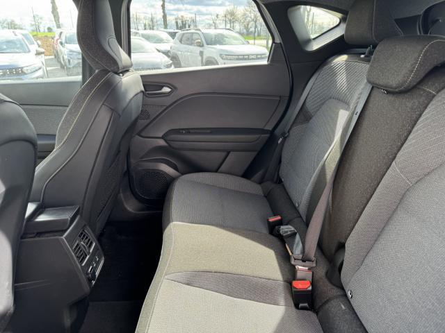 Renault Captur image 9