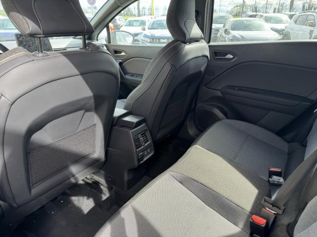 Renault Captur image 2