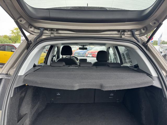 Peugeot 2008 image 2