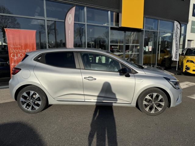 Renault Clio image 9