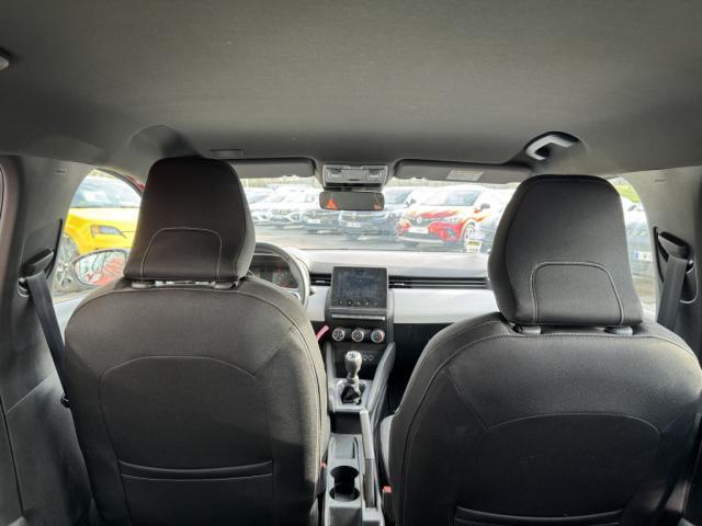 Renault Clio image 9