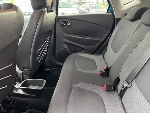 Renault Captur image 2