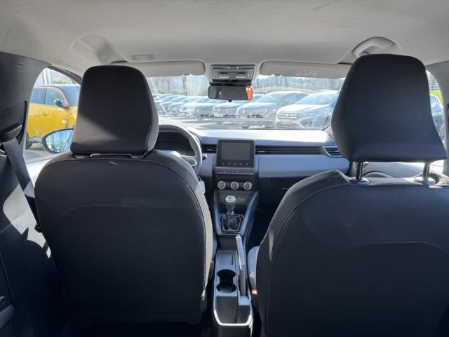 Renault Clio image 2