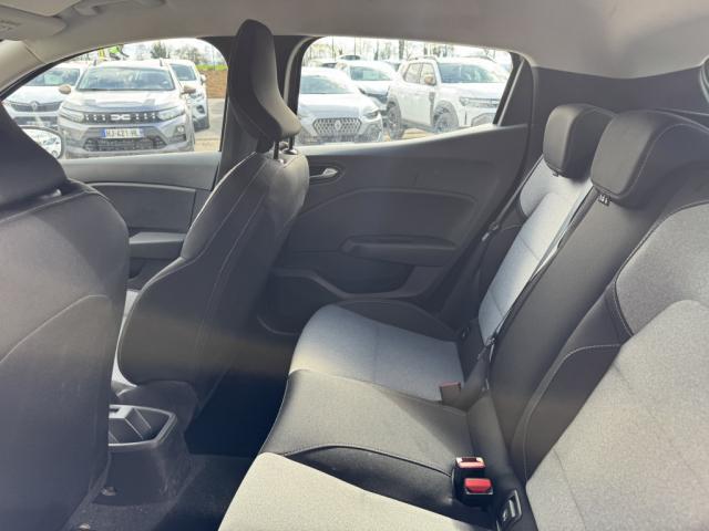 Renault Clio image 2