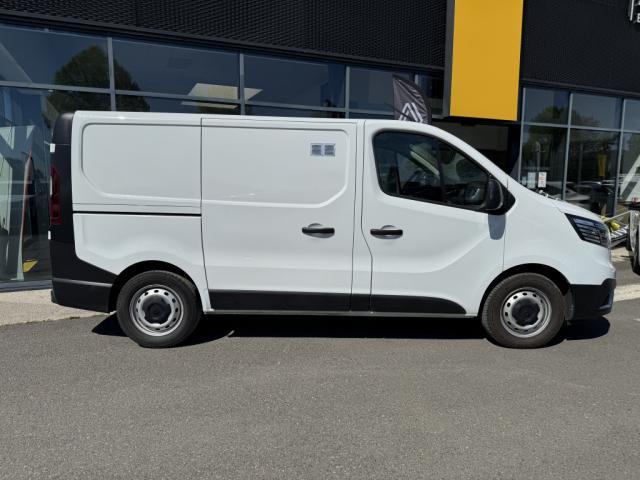 Renault Trafic image 7