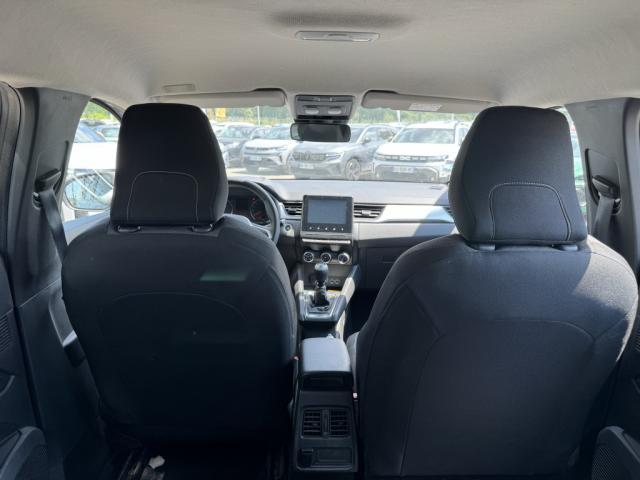 Renault Captur image 6