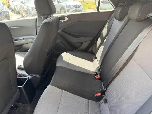 Hyundai I20 image 3