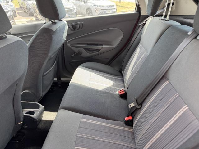 Ford Fiesta image 2