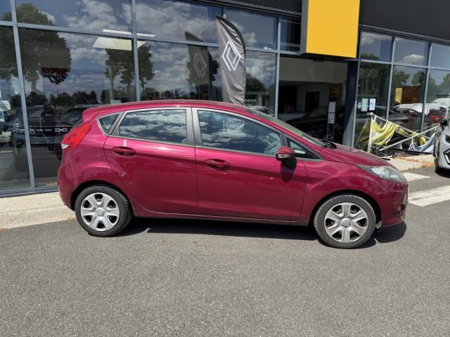 Ford Fiesta image 6