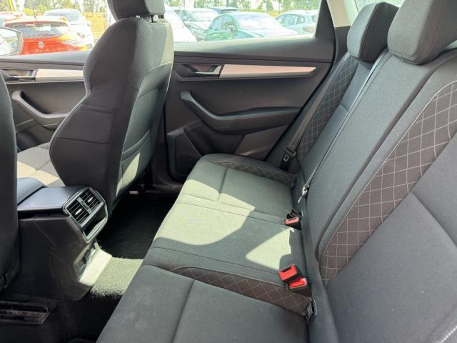Skoda Karoq image 3