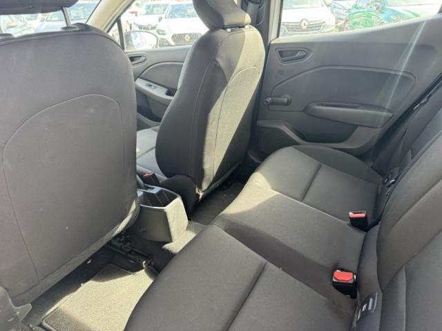 Renault Clio image 1