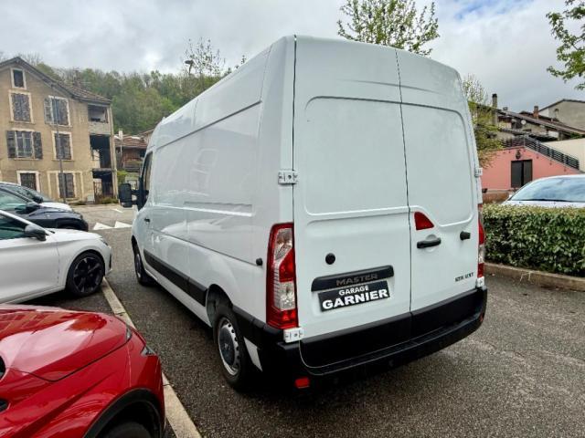 Renault Master image 8