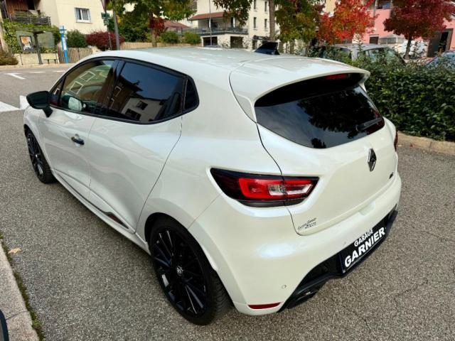 Renault Clio image 9