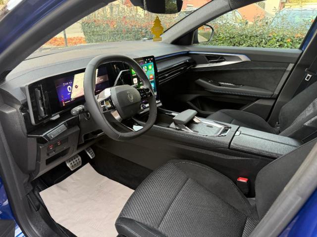 Renault Austral image 9