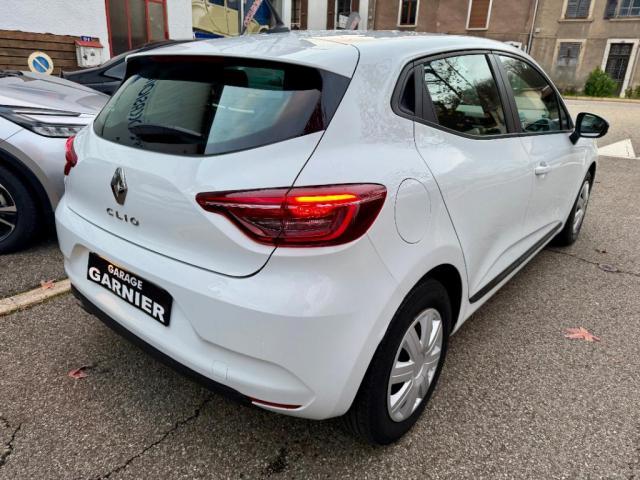 Renault Clio image 8