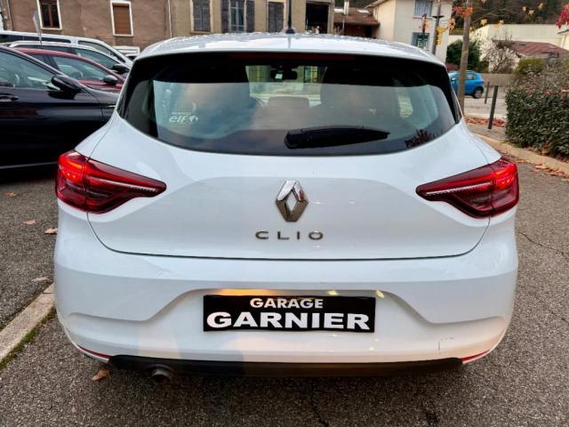 Renault Clio image 2