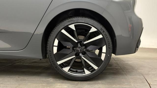 Peugeot 308 image 3