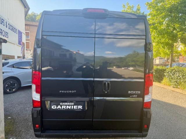Peugeot Boxer image 2