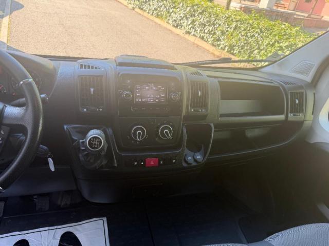 Peugeot Boxer image 3