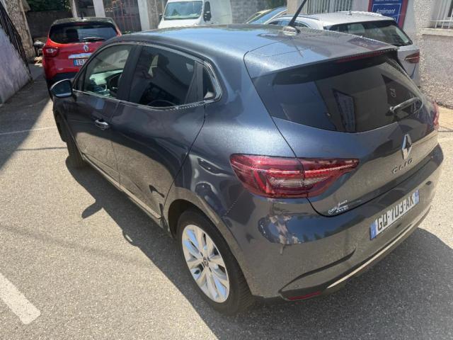 Renault Clio image 1