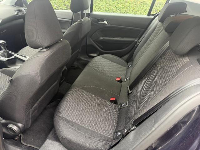 Peugeot 308 image 3