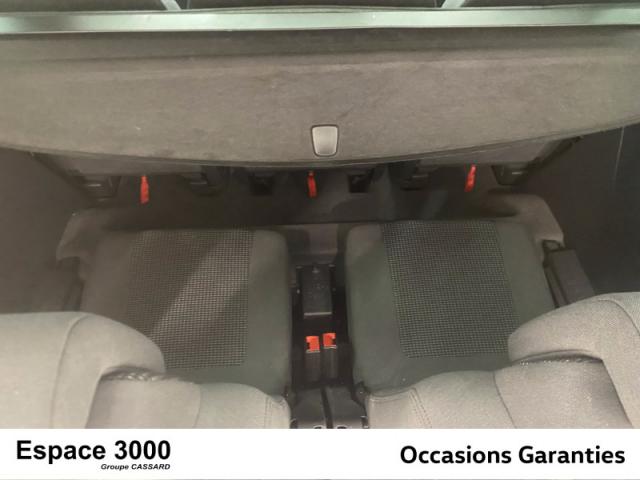 Peugeot 5008 image 1