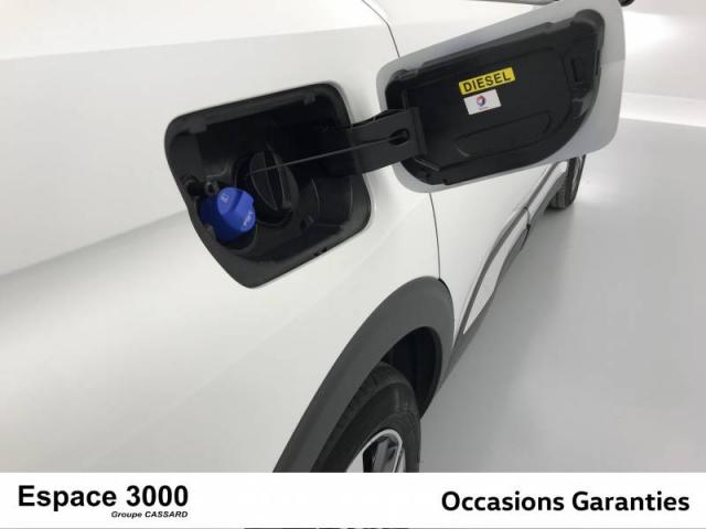 Peugeot 5008 image 1