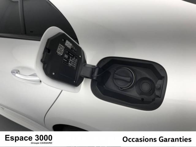 Mercedes Benz Cla image 5
