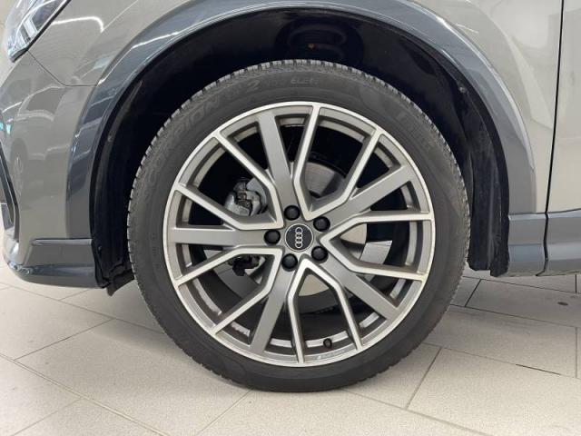 Audi Q3 image 5