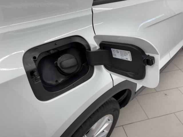 Volkswagen T-Roc image 9