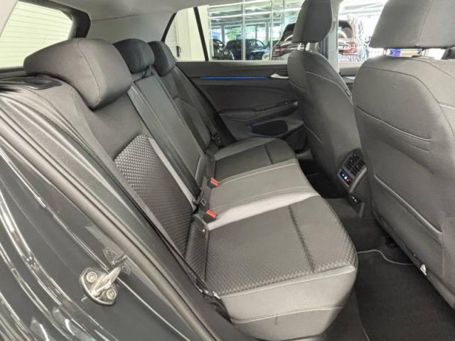 Volkswagen Golf image 2