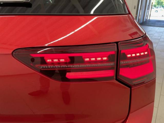 Volkswagen Golf image 1