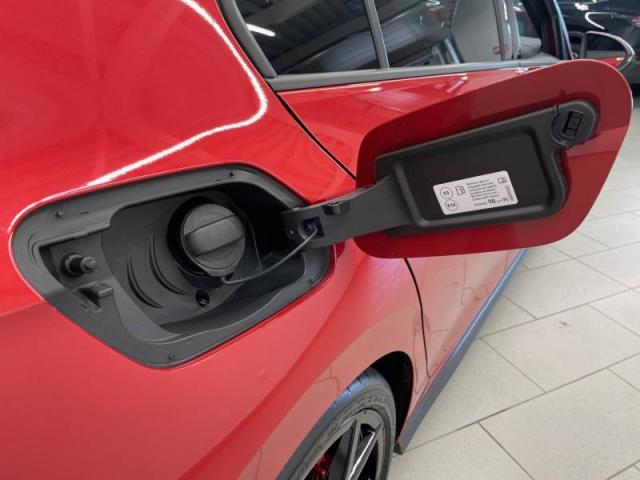 Volkswagen Golf image 4