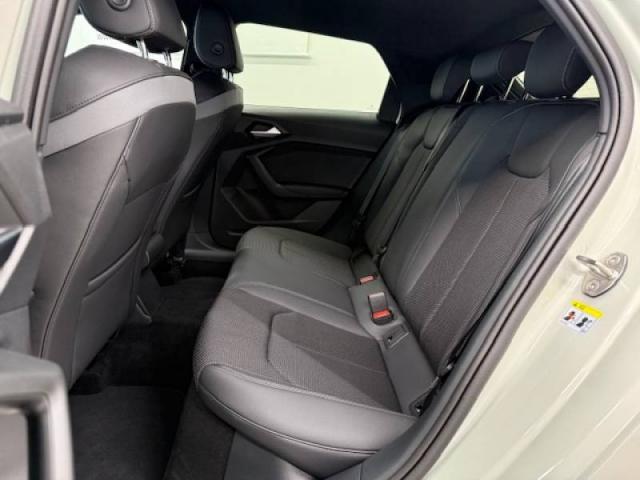 Audi A1 Sportback image 1