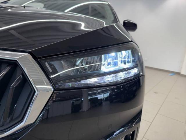Skoda Fabia image 8