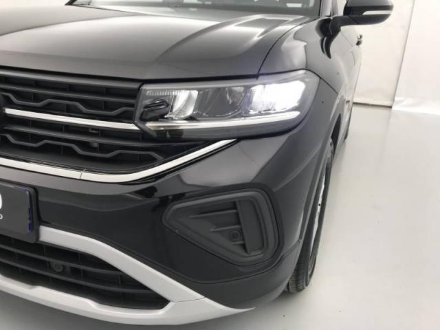 Volkswagen T-Cross image 9