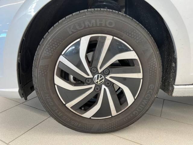 Volkswagen Polo image 8