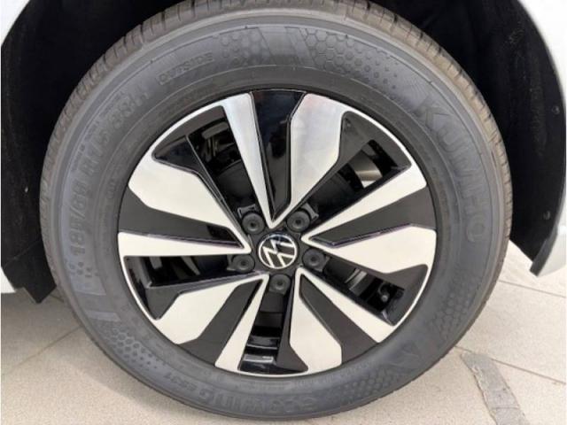 Volkswagen Polo image 8