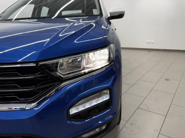 Volkswagen T-Roc image 2