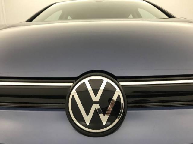 Volkswagen Golf image 7