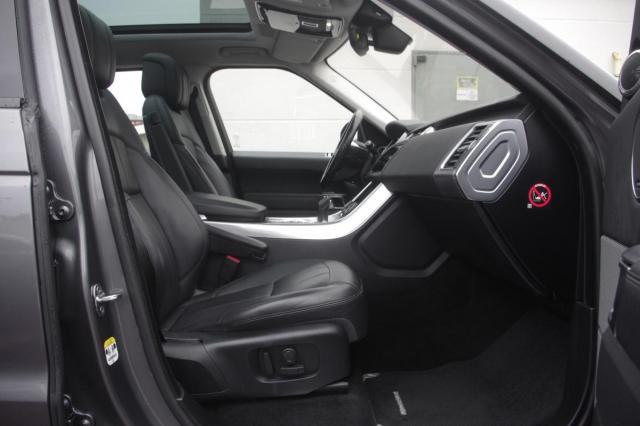 Land Rover Range Rover Sport image 4