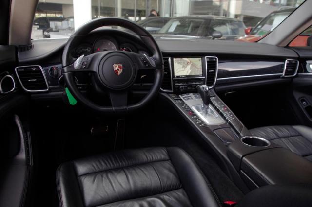 Porsche Panamera image 7