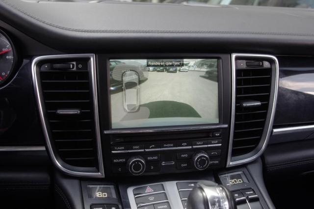 Porsche Panamera image 2