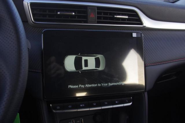 Mg Zs image 8